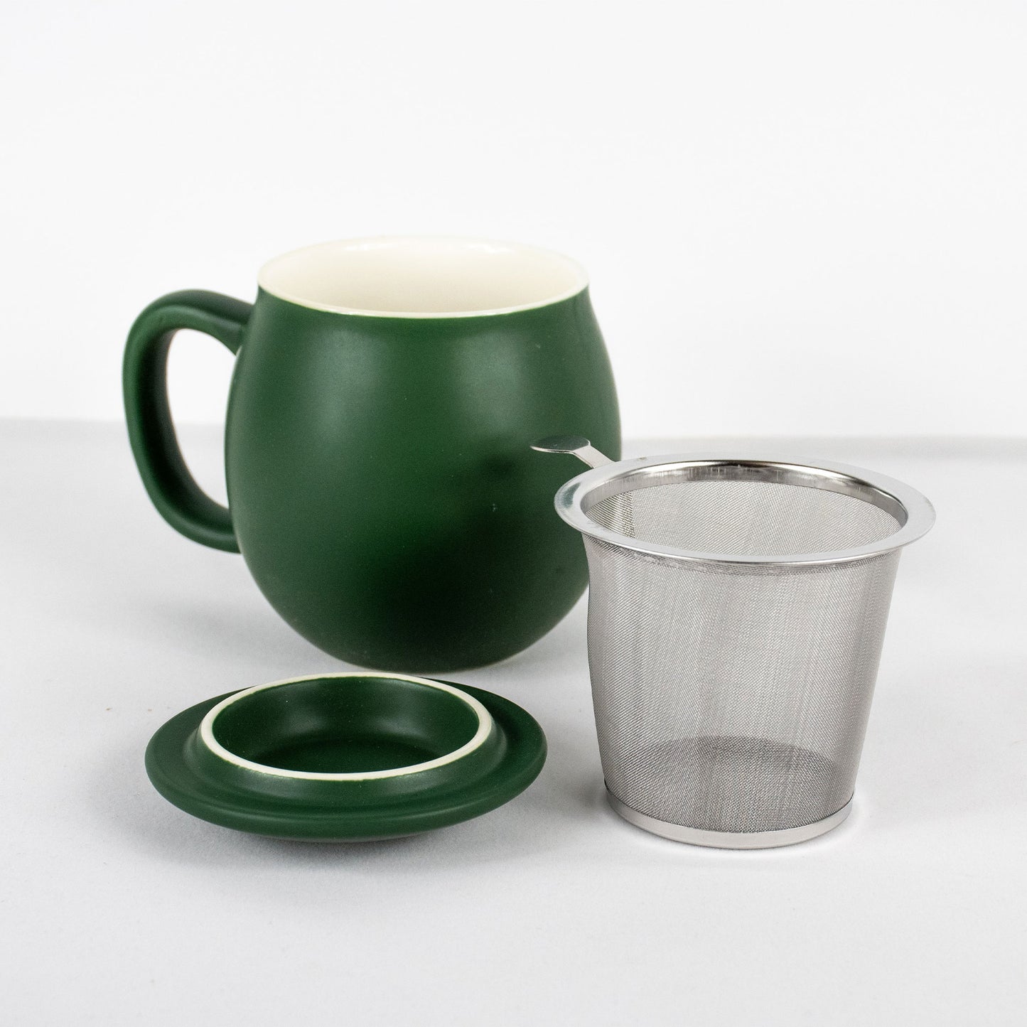 Round Colored Mug with Infuser